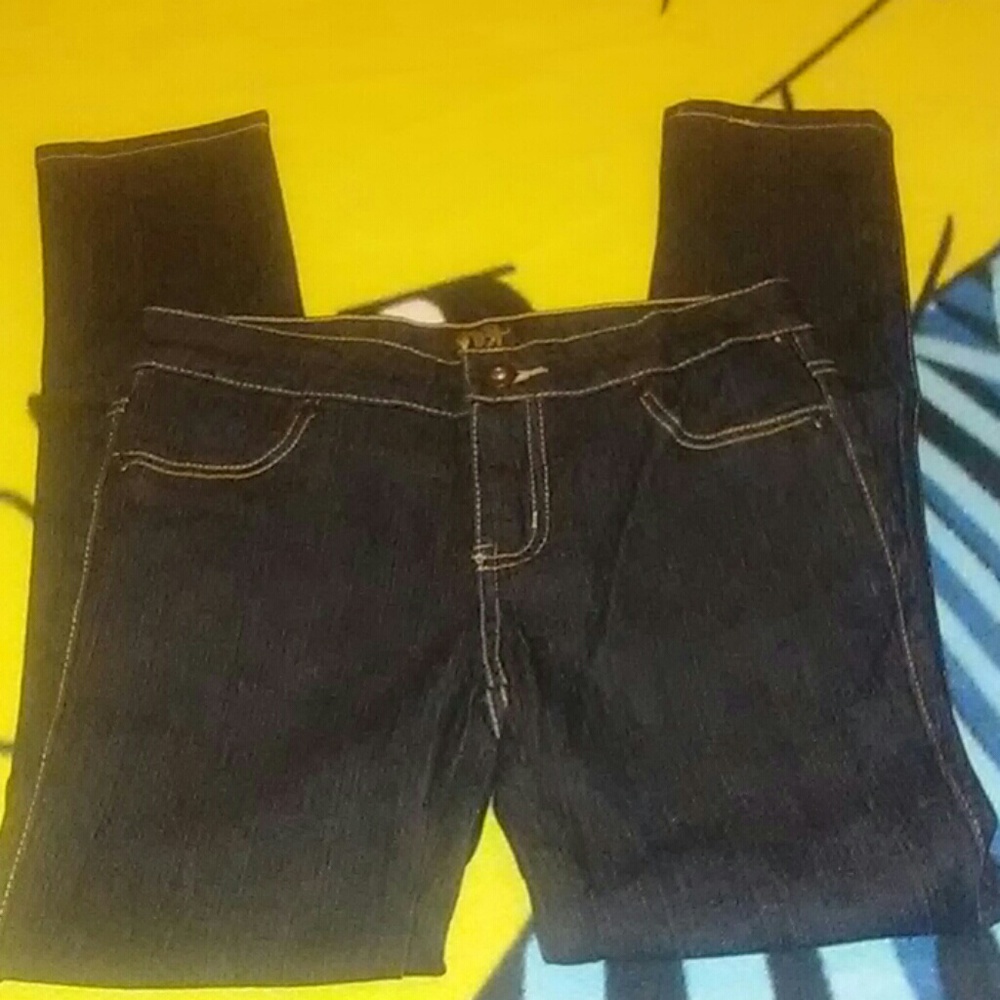 NWOT RVT Denim Jegging - Picture 2 of 4